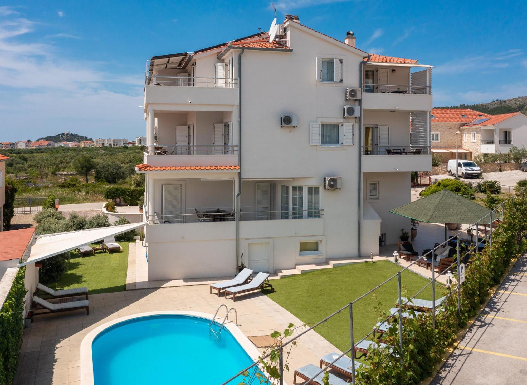 Apartments Tihi III Vodice Exterior foto